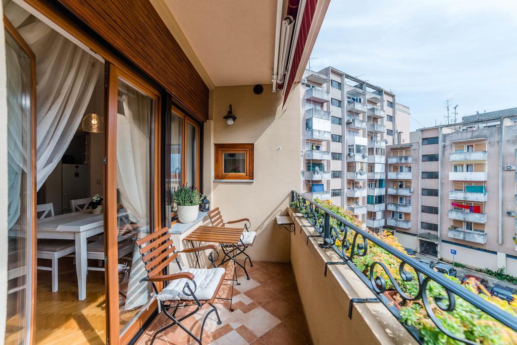 Apartment Aquileia بولا المظهر الخارجي الصورة