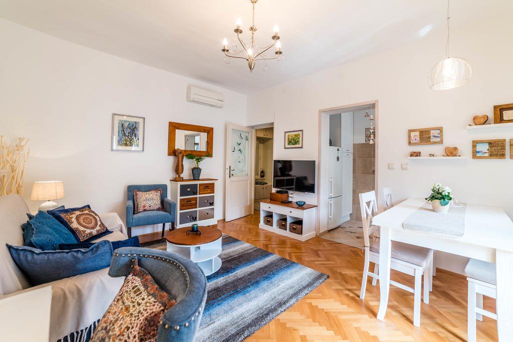 Apartment Aquileia بولا المظهر الخارجي الصورة